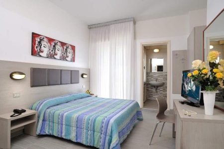 Hotel Tiberius Rimini 01